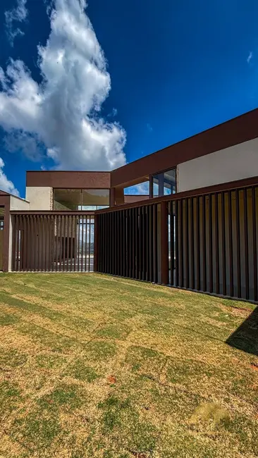 Casa com 5 quartos à venda, 132000m2 em Vargem - SP - imagem 9 Foto 9 de Casa com 5 quartos à venda, 132000m2 em Vargem - SP