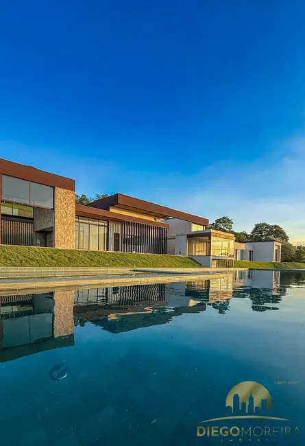 Casa com 5 quartos à venda, 132000m2 em Vargem - SP - imagem 1 Foto 1 de Casa com 5 quartos à venda, 132000m2 em Vargem - SP