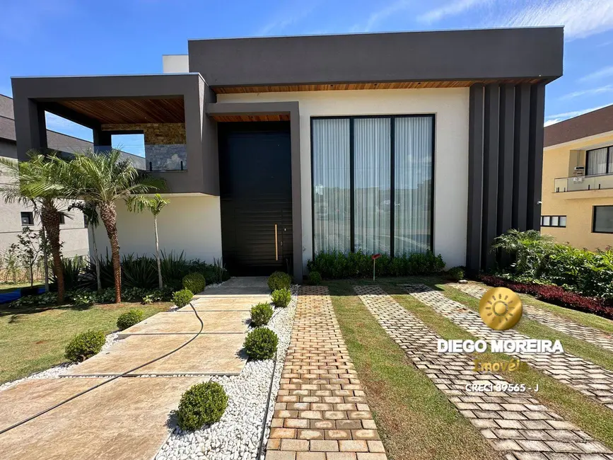 Foto 4 de Casa de Condomínio com 10 quartos à venda, 4000m2 em Piracaia - SP