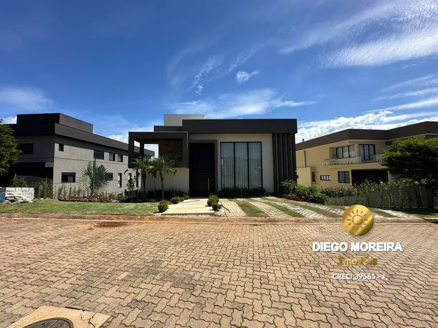 Foto 8 de Casa de Condomínio com 10 quartos à venda, 4000m2 em Piracaia - SP