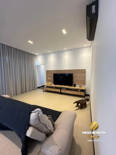 Foto 5 de Casa de Condomínio com 3 quartos à venda, 1066m2 em Piracaia - SP