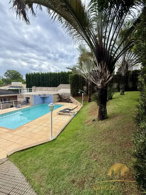 Foto 1 de Casa com 3 quartos à venda, 881m2 em Usina, Atibaia - SP