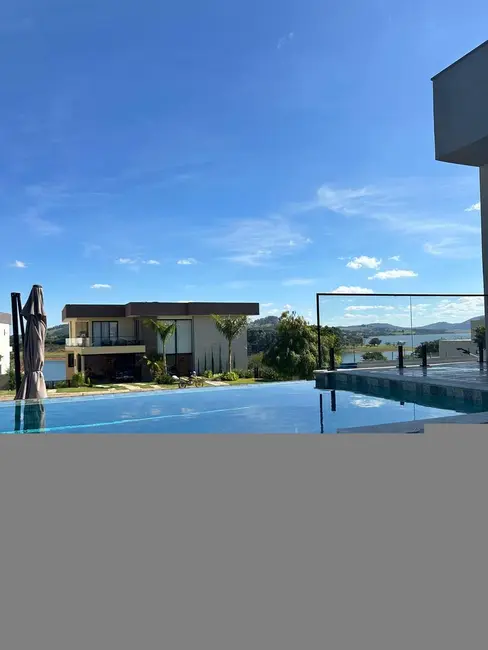 Foto 2 de Casa de Condomínio com 3 quartos à venda, 1066m2 em Piracaia - SP