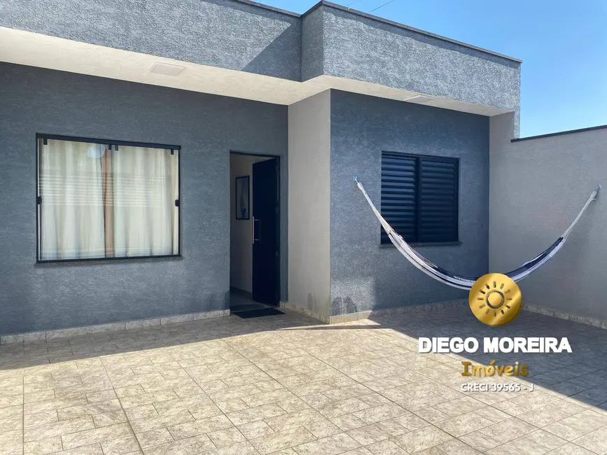 Foto 1 de Casa com 3 quartos à venda e para alugar, 96m2 em Nova Cerejeira, Atibaia - SP