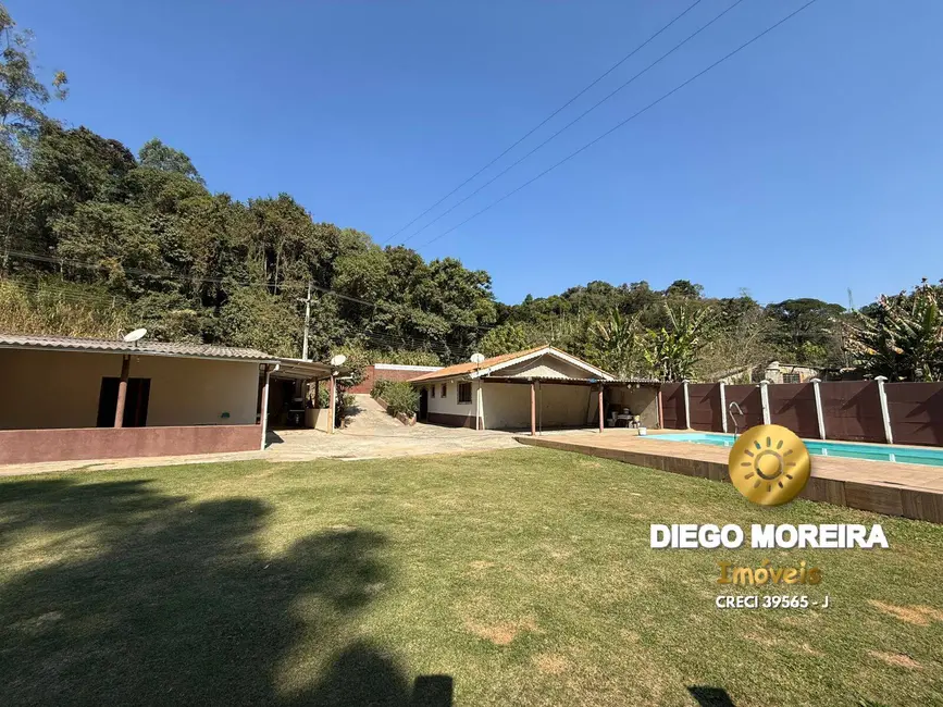 Foto 1 de Chácara com 3 quartos à venda, 290m2 em Mairipora - SP
