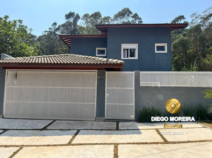 Foto 4 de Casa com 3 quartos à venda e para alugar, 360m2 em Bosque dos Eucalíptos, Atibaia - SP