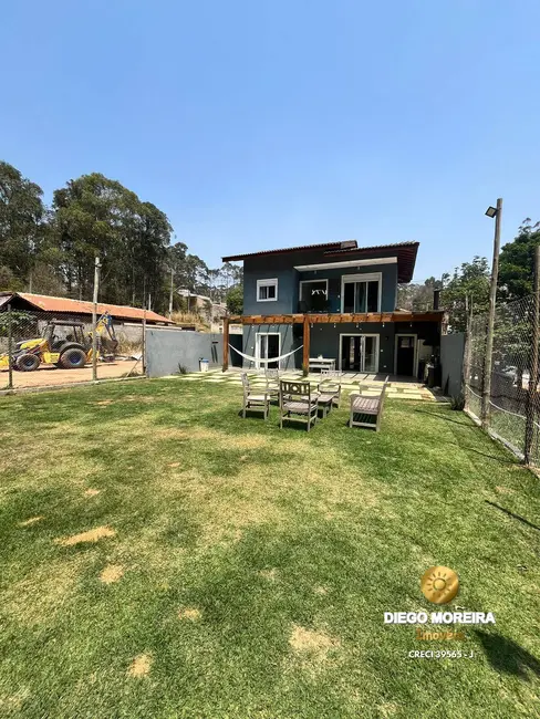 Foto 3 de Casa com 3 quartos à venda e para alugar, 360m2 em Bosque dos Eucalíptos, Atibaia - SP