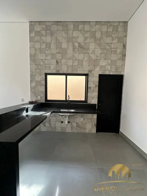 Casa com 3 quartos à venda, 95m2 em Jardim dos Pinheiros, Atibaia - SP - imagem 4 Foto 4 de Casa com 3 quartos à venda, 95m2 em Jardim dos Pinheiros, Atibaia - SP