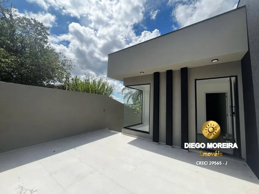 Foto 2 de Casa com 3 quartos à venda, 145m2 em Jardim Maristela, Atibaia - SP