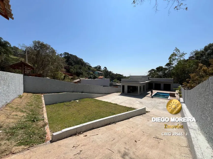 Foto 4 de Casa com 3 quartos à venda, 711m2 em Estância Santa Maria do Portão, Atibaia - SP