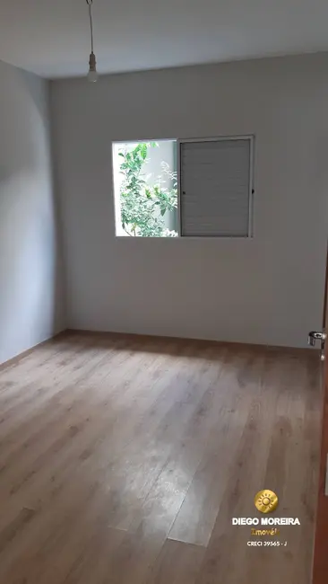 Foto 8 de Casa com 2 quartos à venda, 176m2 em Nova Cerejeira, Atibaia - SP