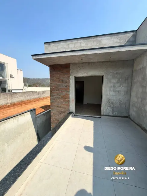 Foto 3 de Casa com 3 quartos à venda, 240m2 em Jardim dos Pinheiros, Atibaia - SP