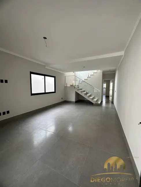Foto 4 de Casa com 3 quartos à venda, 240m2 em Jardim dos Pinheiros, Atibaia - SP
