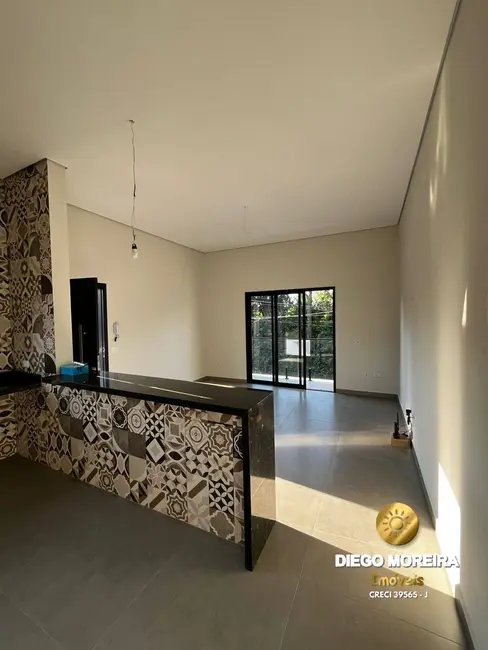 Foto 3 de Casa com 3 quartos à venda, 125m2 em Jardim dos Pinheiros, Atibaia - SP