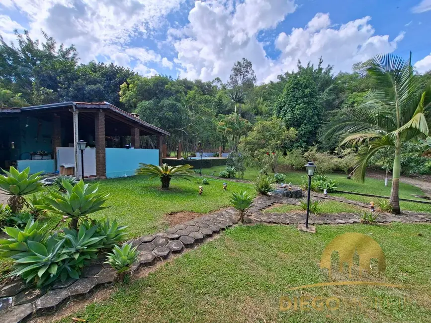 Foto 2 de Sítio / Rancho com 6 quartos à venda, 44000m2 em Piracangaguá II, Taubate - SP