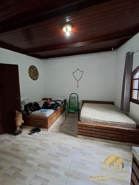 Foto 6 de Sítio / Rancho com 6 quartos à venda, 44000m2 em Piracangaguá II, Taubate - SP