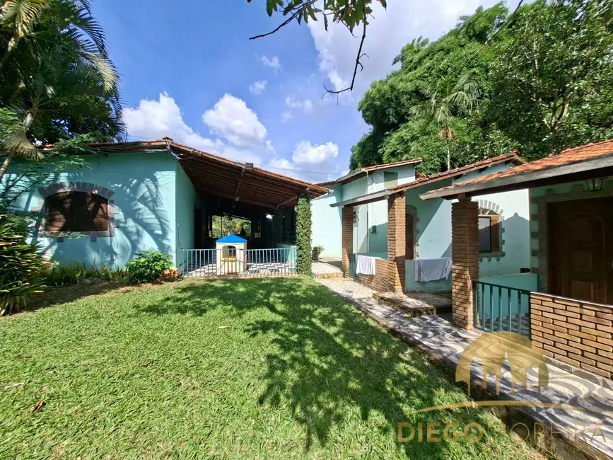 Foto 3 de Sítio / Rancho com 6 quartos à venda, 44000m2 em Piracangaguá II, Taubate - SP