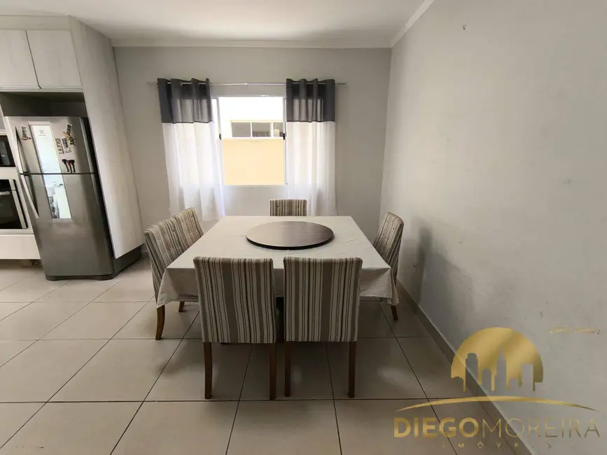 Foto 6 de Casa com 3 quartos à venda, 118m2 em Jardim Maristela, Atibaia - SP