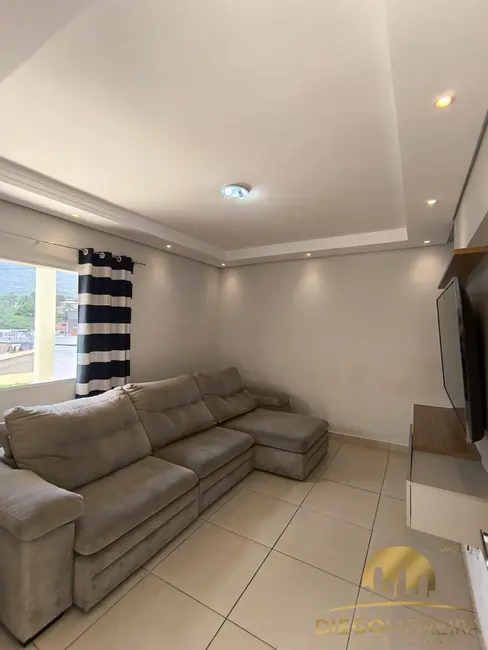 Foto 2 de Casa com 3 quartos à venda, 118m2 em Jardim Maristela, Atibaia - SP