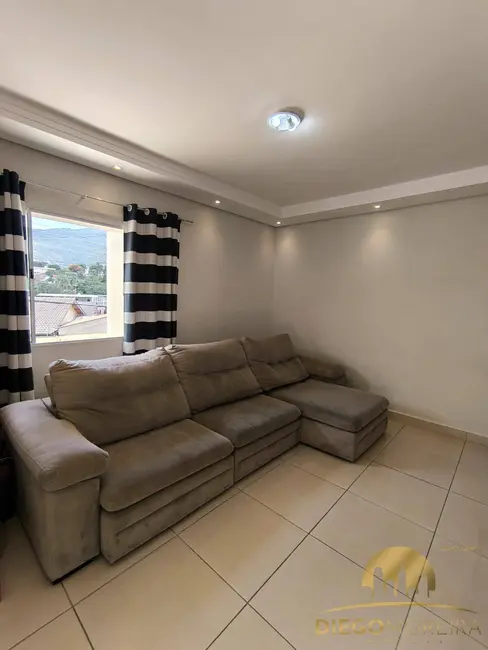 Foto 3 de Casa com 3 quartos à venda, 118m2 em Jardim Maristela, Atibaia - SP