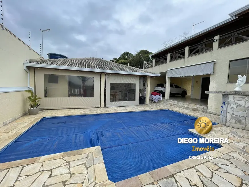 Foto 2 de Casa com 4 quartos à venda, 288m2 em Mairipora - SP