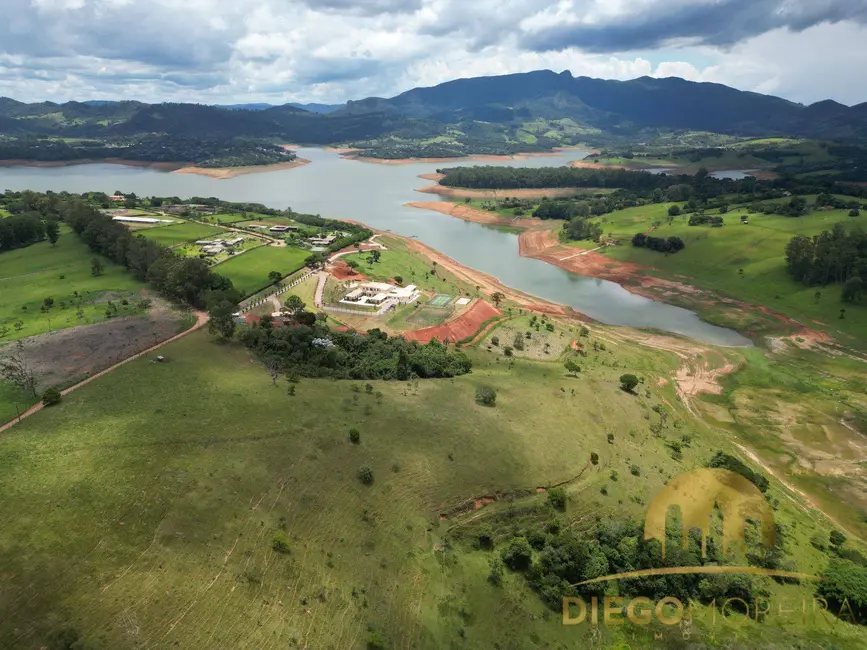 Foto 3 de Terreno / Lote à venda, 143500m2 em Piracaia - SP