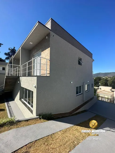 Foto 2 de Casa com 3 quartos à venda, 400m2 em Jardim do Lago, Atibaia - SP