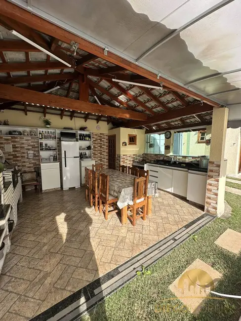Foto 2 de Casa com 2 quartos à venda, 120m2 em Mairipora - SP
