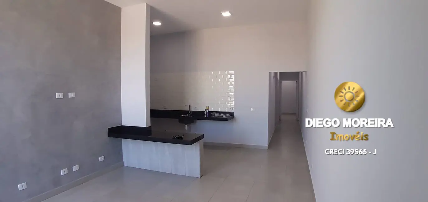 Foto 2 de Casa com 3 quartos à venda, 175m2 em Atibaia - SP