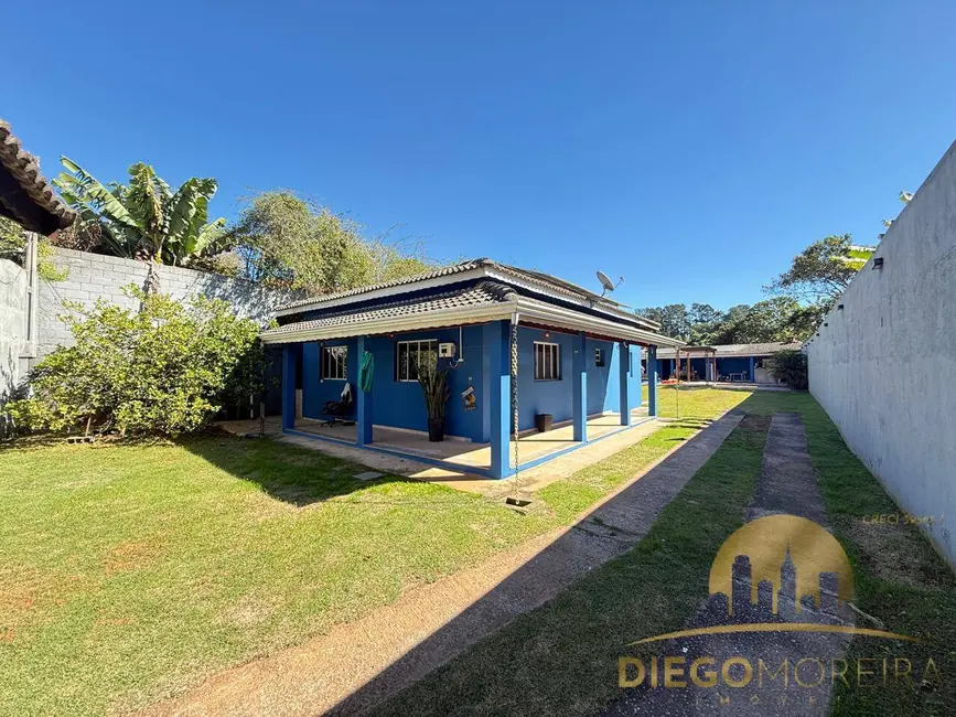 Foto 1 de Casa com 3 quartos à venda e para alugar, 600m2 em Mairipora - SP