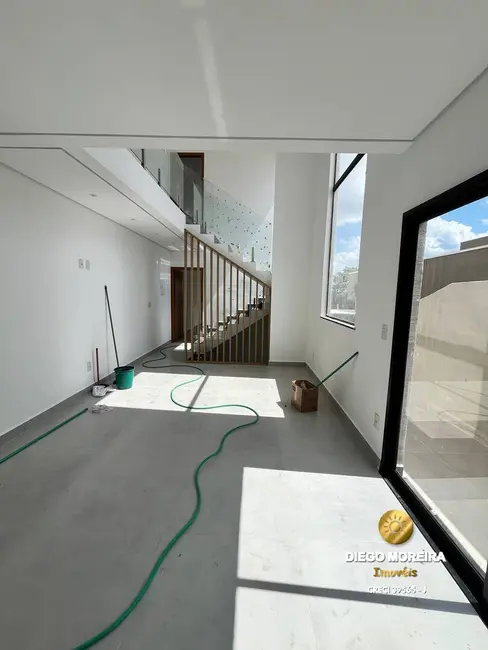 Casa com 3 quartos à venda, 199m2 em Jardim Paulista, Atibaia - SP - imagem 2 Foto 2 de Casa com 3 quartos à venda, 199m2 em Jardim Paulista, Atibaia - SP