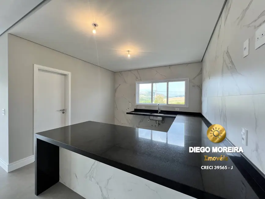 Casa de Condomínio com 5 quartos à venda, 361m2 em Cachoeira, Atibaia - SP - imagem 6 Foto 6 de Casa de Condomínio com 5 quartos à venda, 361m2 em Cachoeira, Atibaia - SP