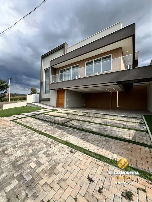 Casa de Condomínio com 5 quartos à venda, 361m2 em Cachoeira, Atibaia - SP - imagem 1 Foto 1 de Casa de Condomínio com 5 quartos à venda, 361m2 em Cachoeira, Atibaia - SP