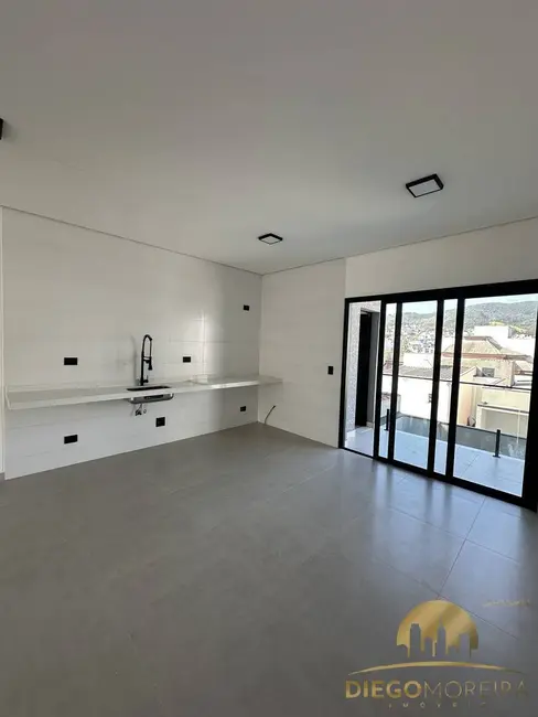 Foto 6 de Casa com 3 quartos à venda, 192m2 em Laranjeiras, Caieiras - SP