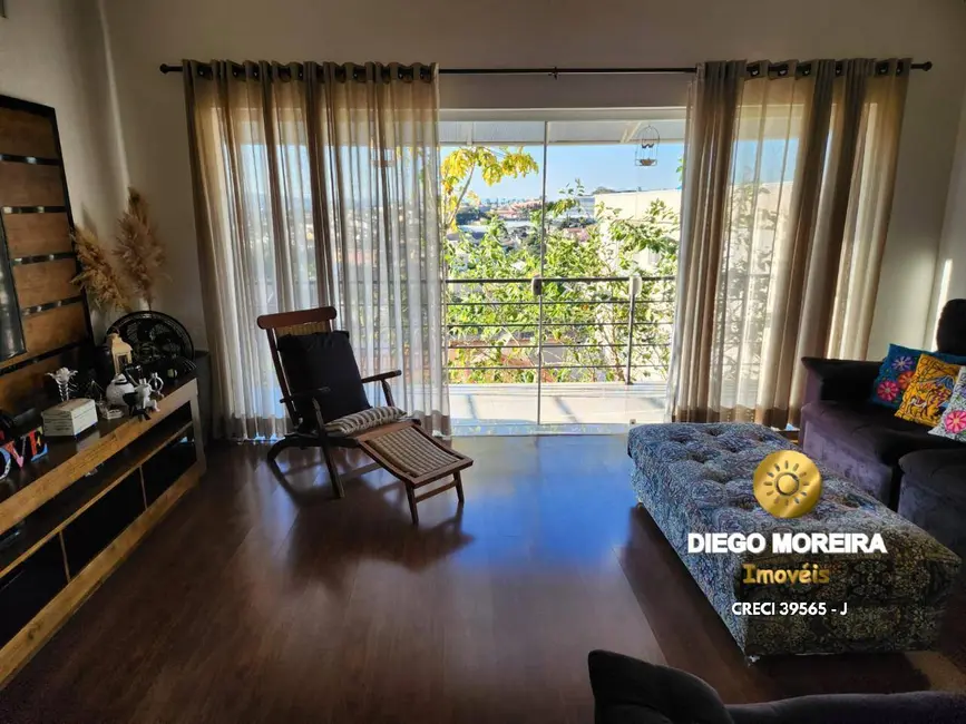 Foto 6 de Casa com 3 quartos à venda, 249m2 em Jardim Paulista, Atibaia - SP