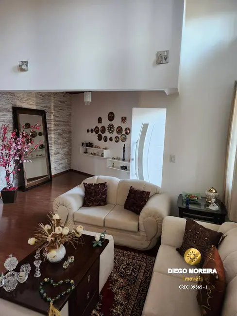 Foto 4 de Casa com 3 quartos à venda, 249m2 em Jardim Paulista, Atibaia - SP