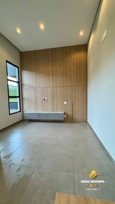 Casa de Condomínio com 3 quartos à venda, 112m2 em Marmeleiro, Atibaia - SP - imagem 4 Foto 4 de Casa de Condomínio com 3 quartos à venda, 112m2 em Marmeleiro, Atibaia - SP