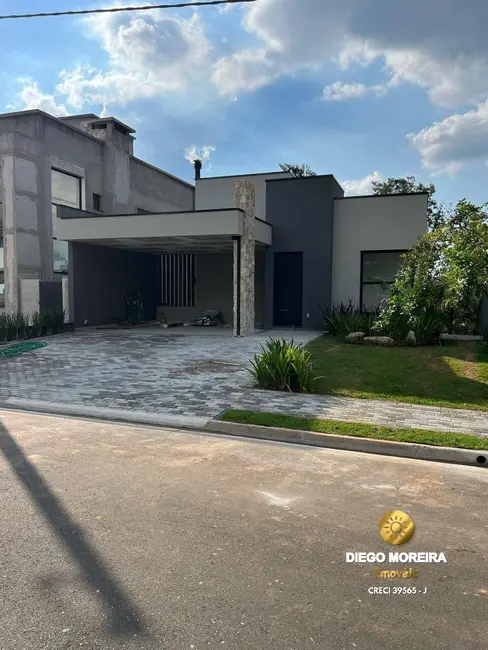 Foto 2 de Casa de Condomínio com 3 quartos à venda, 216m2 em Nova Gardênia, Atibaia - SP