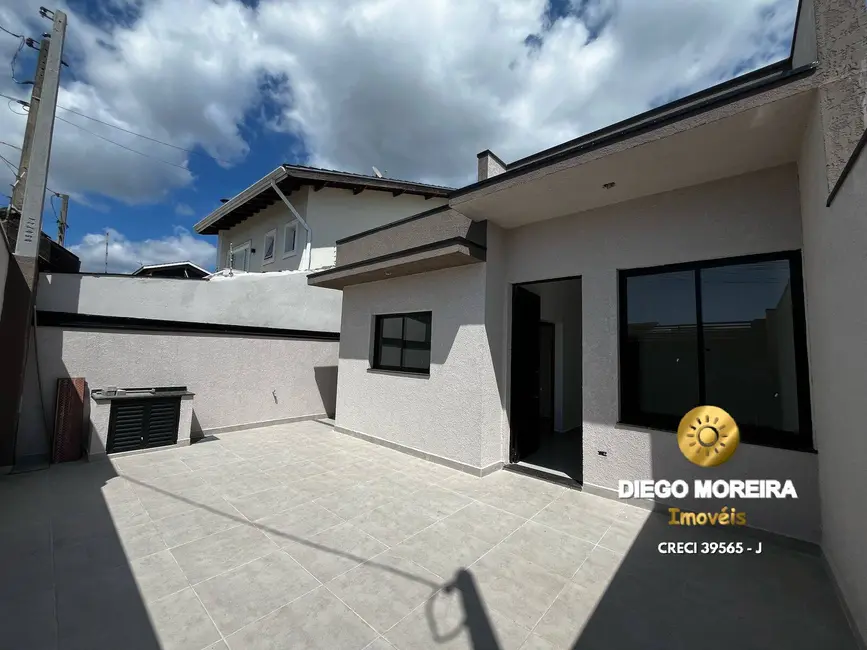 Foto 3 de Casa com 3 quartos à venda, 91m2 em Nova Cerejeira, Atibaia - SP