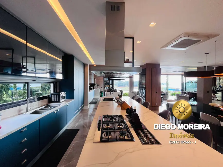 Casa de Condomínio com 7 quartos à venda, 1100m2 em Centro, Piracaia - SP - imagem 9 Foto 9 de Casa de Condomínio com 7 quartos à venda, 1100m2 em Centro, Piracaia - SP