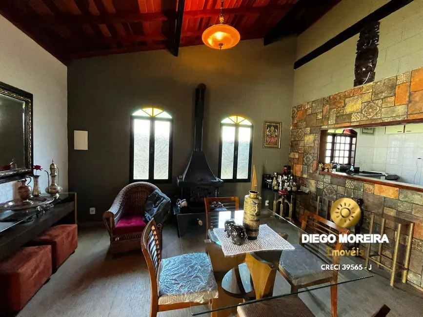 Foto 6 de Casa com 4 quartos à venda, 274m2 em Mairipora - SP