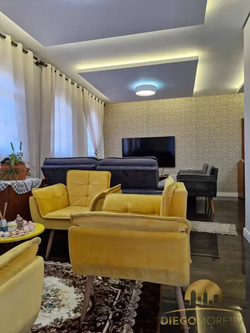 Foto 6 de Casa com 4 quartos à venda, 205m2 em Mairipora - SP