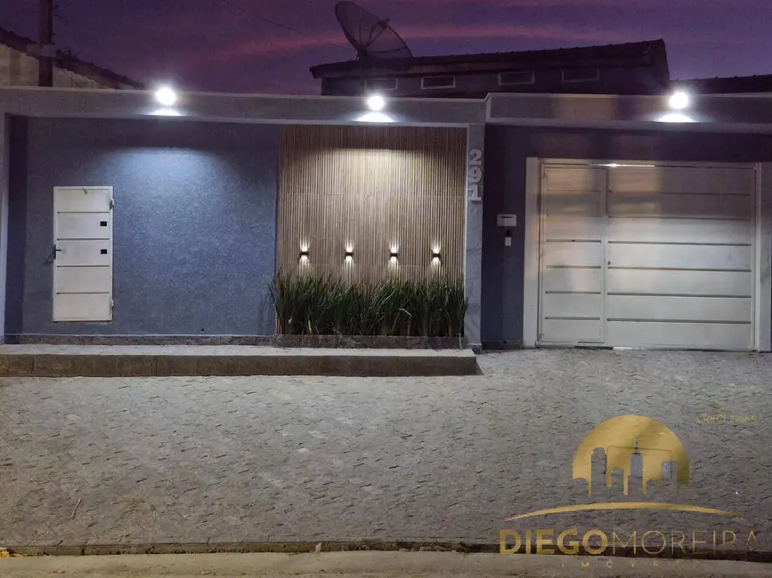 Foto 1 de Casa com 4 quartos à venda, 205m2 em Mairipora - SP