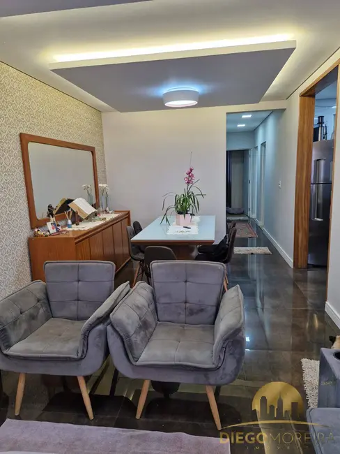 Foto 4 de Casa com 4 quartos à venda, 205m2 em Mairipora - SP