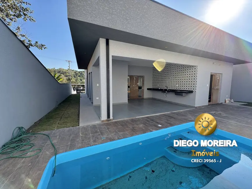 Foto 2 de Casa com 3 quartos à venda, 160m2 em Atibaia - SP