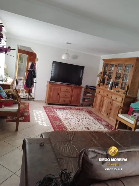 Foto 3 de Casa com 4 quartos à venda, 317m2 em Jardim Maristela, Atibaia - SP