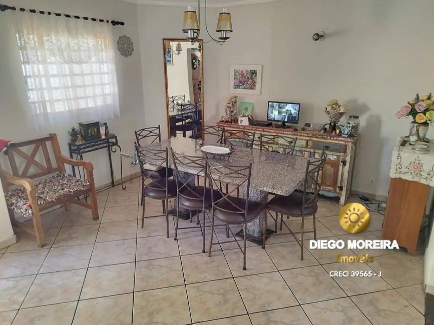 Foto 6 de Casa com 4 quartos à venda, 317m2 em Jardim Maristela, Atibaia - SP