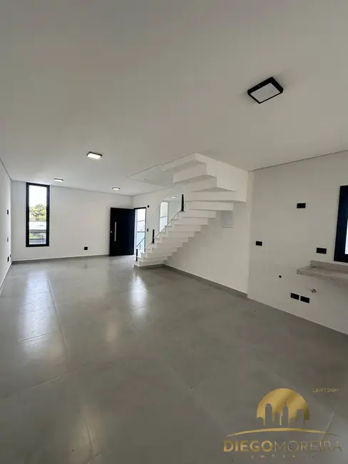 Foto 4 de Casa com 3 quartos à venda, 137m2 em Laranjeiras, Caieiras - SP