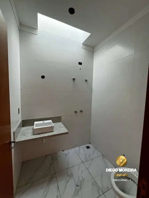Foto 9 de Casa com 2 quartos à venda, 77m2 em Nova Cerejeira, Atibaia - SP