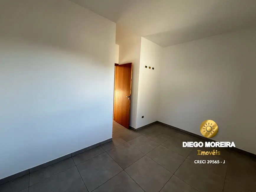 Foto 6 de Casa com 2 quartos à venda, 77m2 em Nova Cerejeira, Atibaia - SP